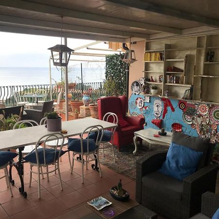 B&B La Terrazza Sul Mare Таорміна Екстер'єр фото