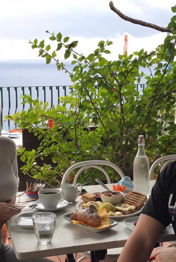 B&B La Terrazza Sul Mare Таорміна Екстер'єр фото