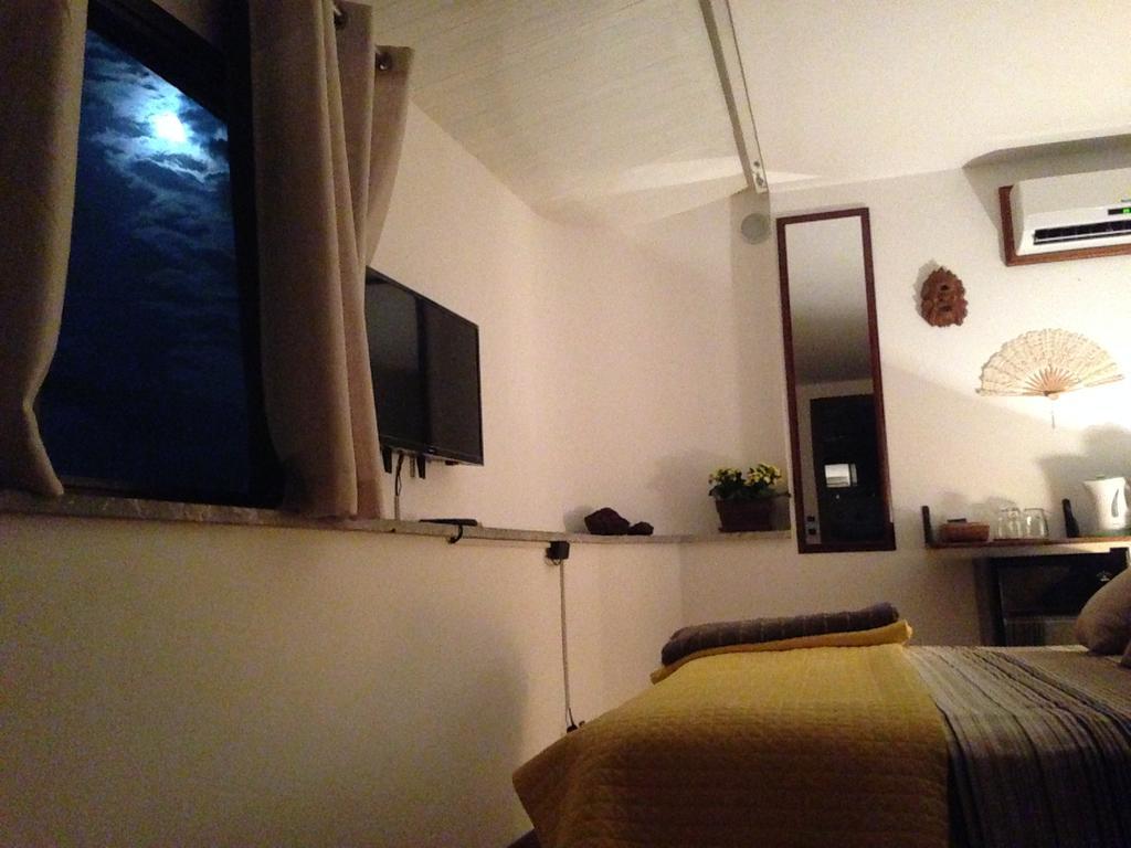 B&B La Terrazza Sul Mare Таорміна Екстер'єр фото