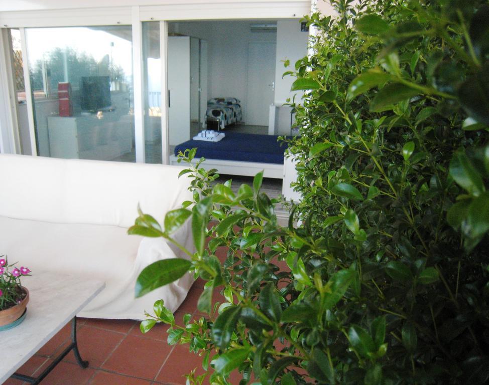 B&B La Terrazza Sul Mare Таорміна Номер фото