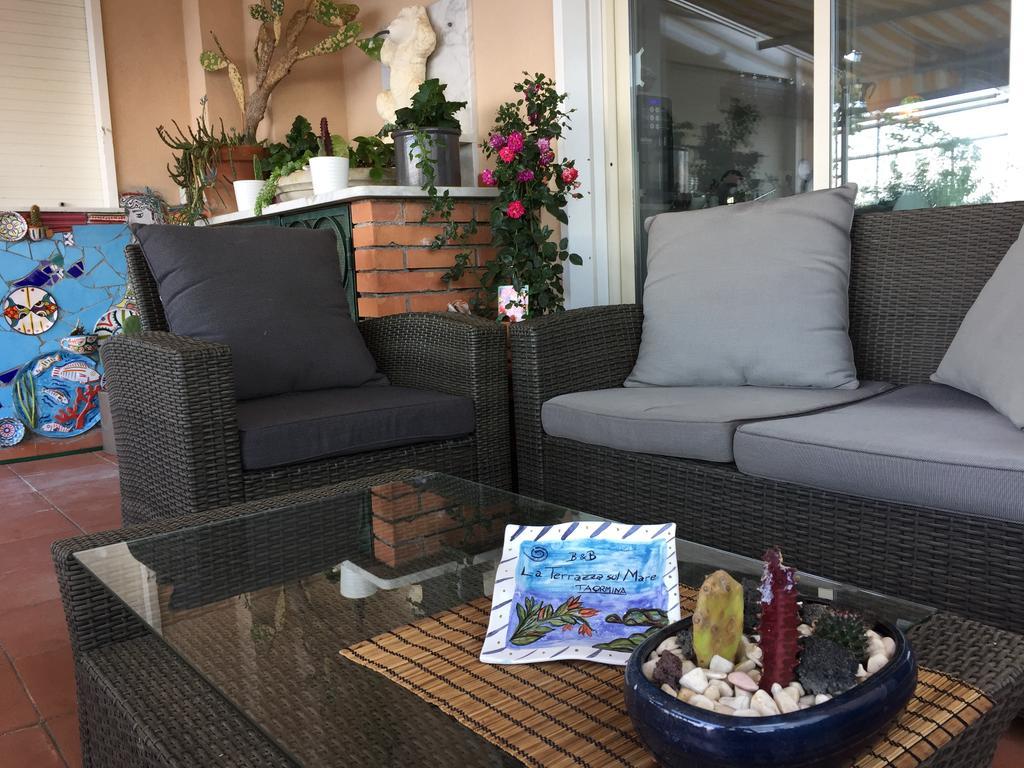 B&B La Terrazza Sul Mare Таорміна Екстер'єр фото