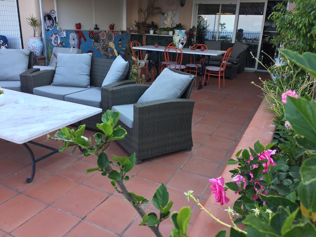 B&B La Terrazza Sul Mare Таорміна Екстер'єр фото